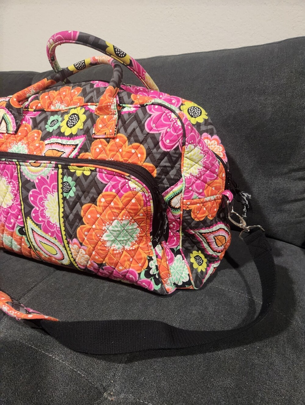 EUC Vera Bradley Ziggy Zinnia Pattern Large Weekender Travel Duffel Bag - Picture 3 of 12